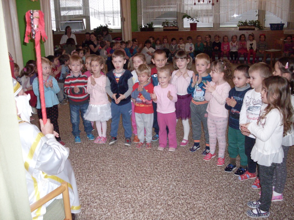 Fotogaléria Mikuláš medzi deťmi v materskej škole (12) Mikuláš medzi deťmi v materskej škole