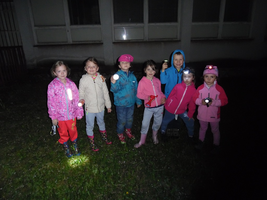 Fotogaléria Nočná škôlka (18) Nočná škôlka